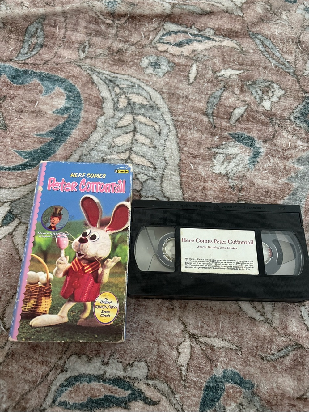 Here Comes Peter Cottontail VHS Rankin Bass Classic Danny Kaye 2001 Vintage